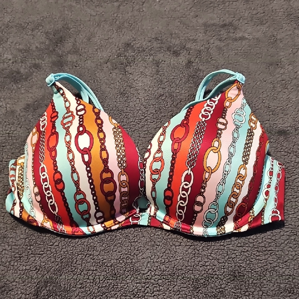 Victoria's Secret Very Sexy Push-up bra 34c Chains Of Love
